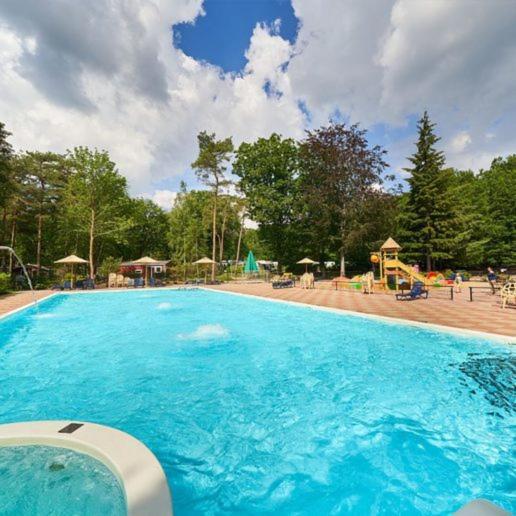 Vila Chalet Wanama. Gelegen Op Het Vakantiepark Het Lierderholt Op De Veluwe. Beekbergen Exteriér fotografie